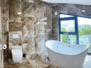 Prodej vily, Bar, Černá Hora, 257 m2