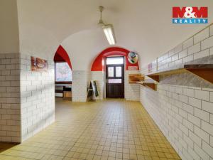 Pronájem obchodního prostoru, Planá, náměstí Svobody, 95 m2