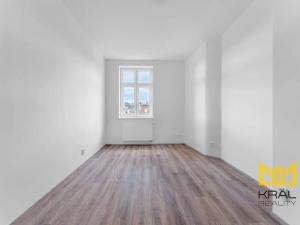 Pronájem bytu 3+kk, Praha - Vršovice, Krymská, 61 m2