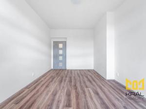 Pronájem bytu 3+kk, Praha - Vršovice, Krymská, 61 m2