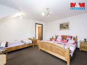 Prodej obchodního prostoru, Zvole, 1860 m2