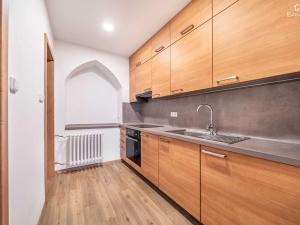 Prodej rodinného domu, Březnice, Počapská, 294 m2