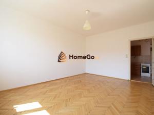 Pronájem bytu 2+1, Praha - Nusle, U gymnázia, 65 m2