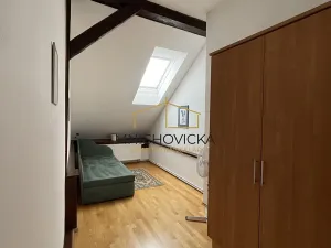 Pronájem bytu 3+kk, Žebrák, Náměstí, 92 m2
