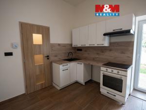 Pronájem bytu 1+kk, Pardubice - Svítkov, U Trojice, 24 m2