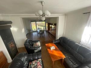 Pronájem rodinného domu, Zvole, 260 m2