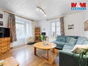 Prodej bytu 2+1, Karlovy Vary - Bohatice, Na Výšině, 45 m2