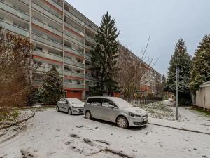 Prodej bytu 2+kk, Praha - Prosek, Lovosická, 39 m2