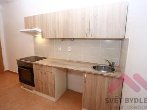 Pronájem bytu 2+1, Praha - Vršovice, Tolstého, 42 m2