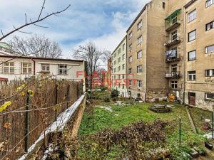 Pronájem obchodního prostoru, Praha - Vinohrady, Vinohradská, 75 m2