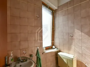 Prodej rodinného domu, Zeleneč, Husova, 162 m2