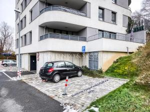 Pronájem bytu 2+kk, Praha - Vysočany, Za Krejcárkem, 49 m2