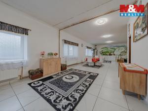 Prodej rodinného domu, Branky, 470 m2