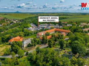 Prodej komerčního pozemku, Zvoleněves, 18484 m2