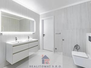 Prodej rodinného domu, Praha - Komořany, Pod lesem, 175 m2