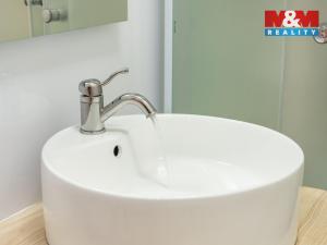 Prodej komerční nemovitosti, Praha - Břevnov, Bělohorská, 49 m2