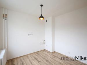 Prodej bytu 3+1, Železný Brod, Na Vápence, 73 m2