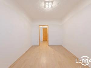 Prodej bytu 3+1, Velká Bystřice, Nádražní I, 68 m2