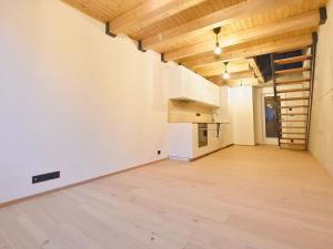 Pronájem bytu 3+kk, Praha - Vysočany, Kolbenova, 72 m2