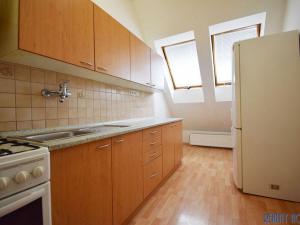 Pronájem bytu 2+1, Ústí nad Labem - Krásné Březno, Drážďanská, 75 m2