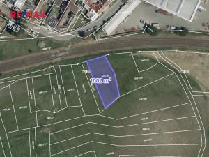 Prodej podílu pole, Bzenec, 9301 m2