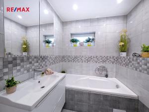 Prodej rodinného domu, Obříství, V. Talicha, 170 m2