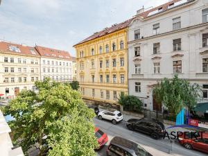 Pronájem bytu 1+kk, Praha - Bubeneč, Keramická, 25 m2