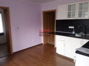 Pronájem bytu 2+kk, Horoměřice, M. Alše, 50 m2