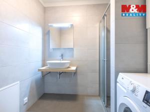 Prodej bytu 2+kk, Nové Strašecí, Viktora Olivy, 52 m2