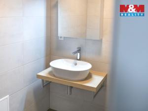 Prodej bytu 2+kk, Nové Strašecí, Viktora Olivy, 52 m2