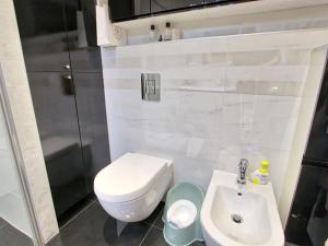 Prodej bytu 3+kk, Praha - Podolí, Jeremenkova, 115 m2