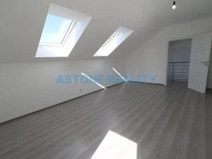 Prodej rodinného domu, Trnová, 318 m2