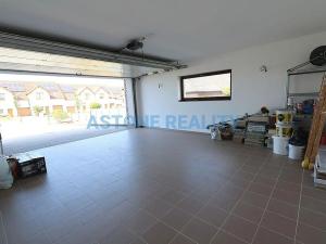 Prodej rodinného domu, Trnová, 318 m2