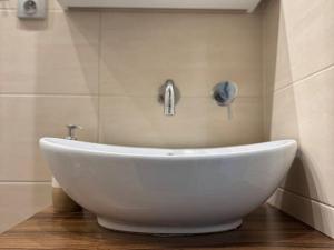 Pronájem bytu 2+1, Brno - Bystrc, Kuršova, 66 m2