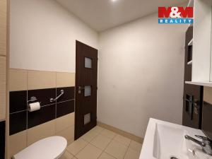 Pronájem bytu 2+1, Děčín - Děčín III-Staré Město, Kladenská, 62 m2