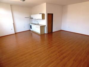 Pronájem bytu 2+kk, Náměšť nad Oslavou, Masarykovo nám., 68 m2