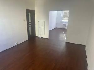 Prodej bytu 3+1, Kadaň, Husova, 66 m2