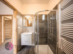 Pronájem rodinného domu, Soběhrdy, 150 m2