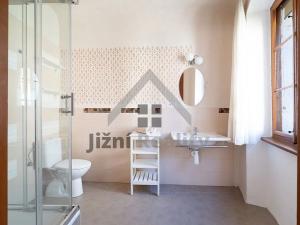 Prodej rodinného domu, Rožmberk nad Vltavou, 198 m2