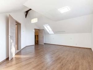 Pronájem rodinného domu, Nymburk, Vagónka, 166 m2