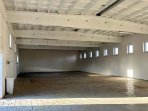 Pronájem skladu, Kladno - Dubí, Libušina, 350 m2