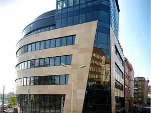 Pronájem kanceláře, Brno, Orlí, 302 m2