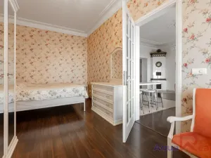 Pronájem bytu 4+kk, Karlovy Vary, Zeyerova, 124 m2