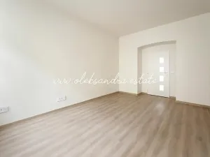 Prodej bytu 1+1, Praha - Žižkov, Husitská, 39 m2