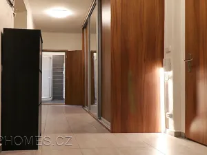 Pronájem bytu 2+1, Praha - Vokovice, Na dlouhém lánu, 56 m2
