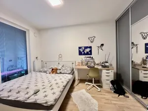 Pronájem bytu 2+kk, Praha - Hlubočepy, Benešova, 48 m2