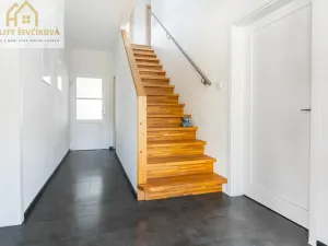 Prodej rodinného domu, Nechanice, 180 m2