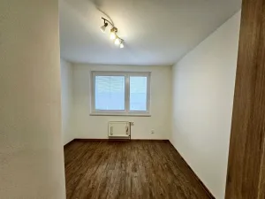 Pronájem bytu 3+1, Třebíč - Nové Dvory, Jar. Haška, 72 m2