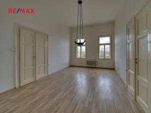 Prodej bytu 3+1, Praha - Smíchov, Malátova, 115 m2