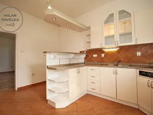 Pronájem rodinného domu, Březina, 285 m2